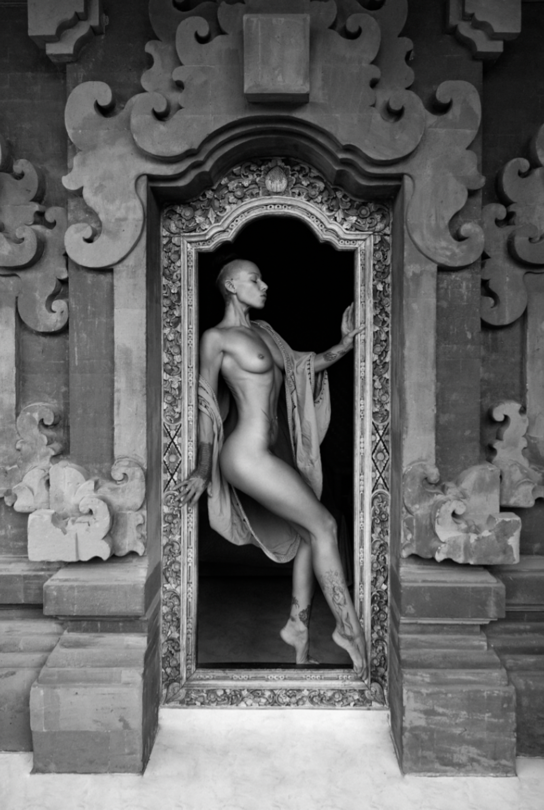 Still by Elena Kosharny - Mourlot Editions - Fine_Art - Poster - Lithograph - Wall Art - Vintage - Prints - Original